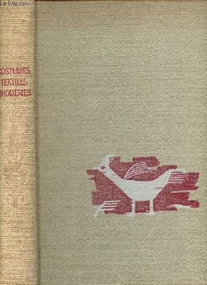 Bild des Verk�ufers f�r L'art populaire dans la r�publique populaire roumaine - Costumes, textiles, broderies. zum Verkauf von Le-Livre