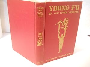 Imagen del vendedor de Young Fu of the Upper Yangtze a la venta por Gil's Book Loft