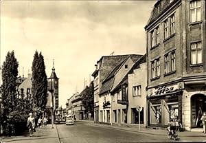 Bild des Verkufers fr Ansichtskarte / Postkarte Finsterwalde in der Niederlausitz, Thlmannstrae zum Verkauf von akpool GmbH