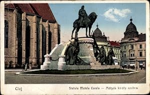 Bild des Verkufers fr Ansichtskarte / Postkarte Cluj Napoca Klausenburg Rumnien, Statue Mateiu Corvin zum Verkauf von akpool GmbH