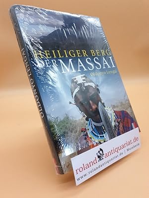 Heiliger Berg der Massai : Oldonyo Lengai / P. Werner Lange. Fotogr.: P. Werner Lange .