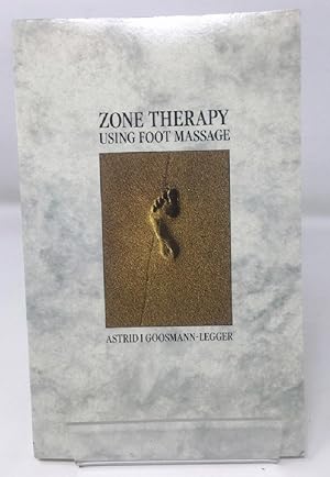 Imagen del vendedor de Zone Therapy: Using Foot Massage a la venta por Cambridge Recycled Books