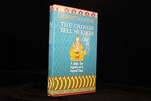 Bild des Verkufers fr The Chinese Bell Murders - Three Cases Solved by Judge Dee (A Jidge Dee Mystery Set in Imperial China) zum Verkauf von ShiroBooks