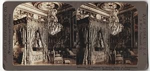 Bild des Verkufers fr Stereo-Fotografie American Stereoscopic Co., New York, Ansicht Fontainebleau, Palast, Bett von Catharina von Medici zum Verkauf von Bartko-Reher