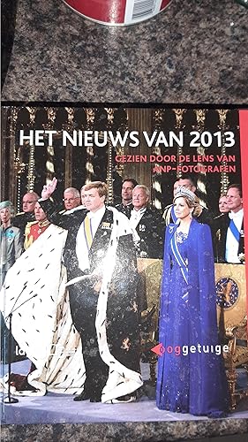 Seller image for Het nieuws van 2013 (Ooggetuige) for sale by Darby Jones