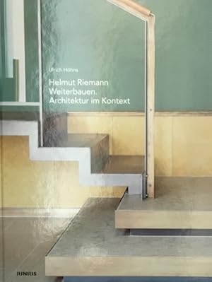 Bild des Verkufers fr Helmut Riemann Weiterbauen. Architektur im Kontext. zum Verkauf von Antiquariat J. Hnteler