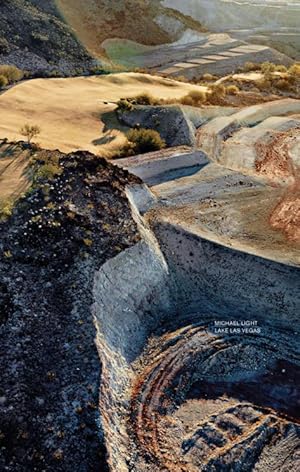 Bild des Verkufers fr Lake Las Vegas / Black Mountain zum Verkauf von Passages Bookshop