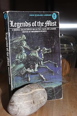 Immagine del venditore per Legends of the Mist venduto da Wagon Tongue Books