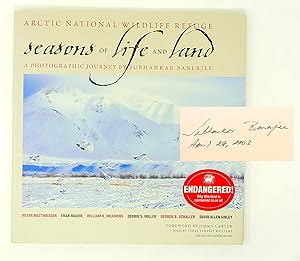 Bild des Verkufers fr Arctic National Wildlife Refuge: Seasons of Life and Land zum Verkauf von Timbuktu Books