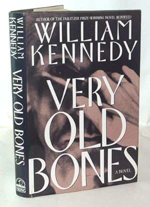 Immagine del venditore per Very Old Bones venduto da Town's End Books, ABAA