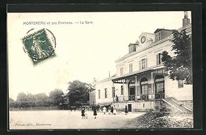 Ansichtskarte Montereau, La Gare, Kinder vor dem Bahnhof