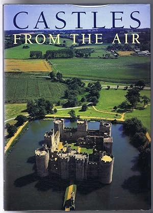 Bild des Verkufers fr Castles From the Air zum Verkauf von Bailgate Books Ltd