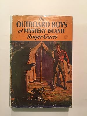 Immagine del venditore per Outboard Boys at Mystery Island (#1 of 4 books in this series) venduto da OldBooksFromTheBasement