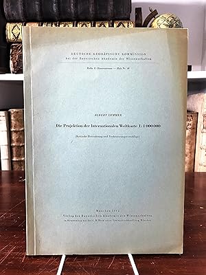 Seller image for Die Projektion der Internationalen Weltkarte 1:1000000. Kritische Betrachtung und Verbesserungsvorschlge. (= Deutsche Geodtische Kommission, Reihe C, Dissertation, Heft 40). for sale by Antiquariat Seibold