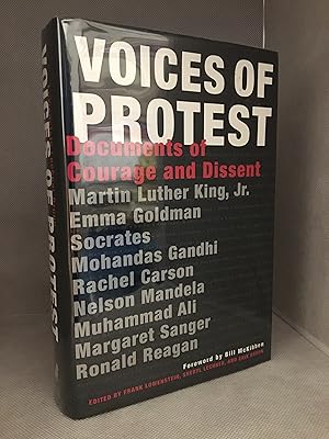 Bild des Verkufers fr Voices of Protest; Documents of Courage and Dissent zum Verkauf von Burton Lysecki Books, ABAC/ILAB