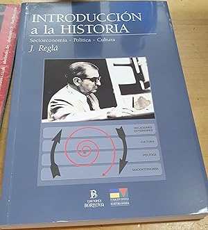 Imagen del vendedor de Introduccin a la Historia. Socioeconoma, poltica, cultura. Con prlogo de Emilia Salvador Esteban a la venta por Outlet Ex Libris