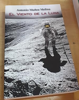 Bild des Verkufers fr El viento de la luna zum Verkauf von Outlet Ex Libris