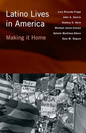 Imagen del vendedor de Latino Lives in America : Making It Home a la venta por GreatBookPricesUK