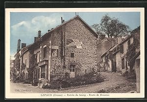 Carte postale Lépaud, Entrée du bourg, Route de Boussac