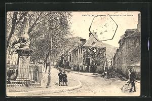 Carte postale Marcillac, Boulevard et Rue Droite, vue de la rue