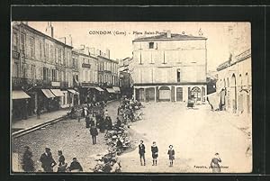 Carte postale Condom, Place Saint-Pierre