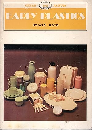 Bild des Verkufers fr Shire Publications - Early Plastics - No.168 - By Sylvia Katz zum Verkauf von Artifacts eBookstore