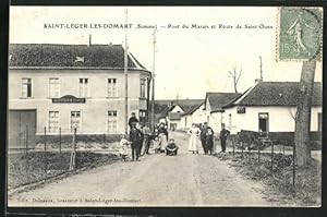Carte postale Saint-Leger-les-Domart, Pont du Marais et Route de Saint-Ouen