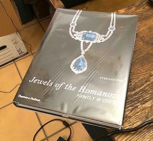 Immagine del venditore per Jewels of the Romanovs Family & Court venduto da Xochi's Bookstore & Gallery