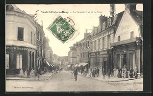 Carte postale Neufchâtel-en-Bray, La grande Rue et la Poste