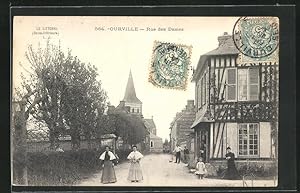 Carte postale Ourville, Rue des Dames, vue de la rue