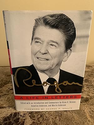 Immagine del venditore per Reagan: A Life in Letters [FIRST EDITION, FIRST PRINTING] venduto da Vero Beach Books