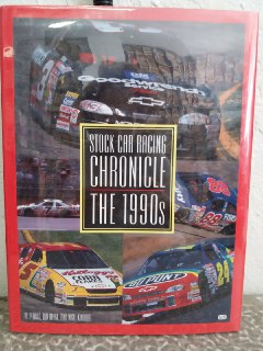 Immagine del venditore per Stock car racing chronicle the 1990s. venduto da Librera El Crabo