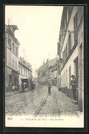 Carte postale Villiers-le-Bel, Rue Gambetta, vue de la rue