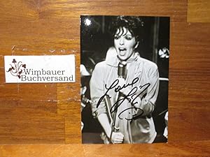 Seller image for Original Autograph Liza Minelli /// Autogramm Autograph signiert signed signee for sale by Antiquariat im Kaiserviertel | Wimbauer Buchversand