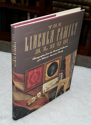 Imagen del vendedor de The Lincoln Family Album a la venta por Lloyd Zimmer, Books and Maps