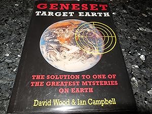 Imagen del vendedor de Geneset : Target Earth a la venta por Veronica's Books