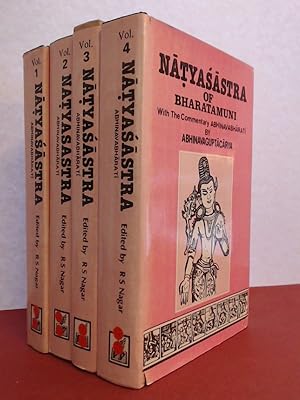 Imagen del vendedor de Natyasastra of Bharatamuni with the commentary Abhinavabharati by Abhinavaguptacarya (4 volumes, complete). Parimal Sanskrit Series No. 4. Edited with introduction by Dr. R. S. Nagar. a la venta por Wissenschaftliches Antiquariat Zorn