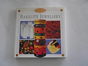 Image du vendeur pour Bakelite Jewellery: A Collector's Guide mis en vente par PETER FRY (PBFA)