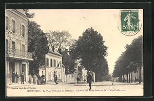 Carte postale Pithiviers, La Place Duhamel-du-Monceau, le Mail Sud et les Bureuax de la Sous-Pref...