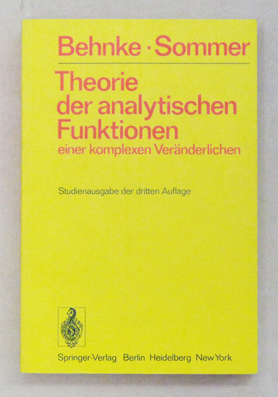 Bild des Verkufers fr Theorie der analytischen Funktionen einer komplexen Vernderlichen. zum Verkauf von antiquariat peter petrej - Bibliopolium AG