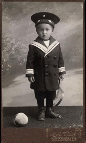 CdV Furtwangen im Schwarzwald, Kleinkind, Portrait, Tennisschläger, Matrosenuniform, Atelier Vack