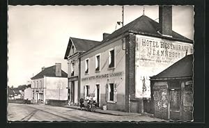 Carte postale Montbizot, Les Hotel de la Gare