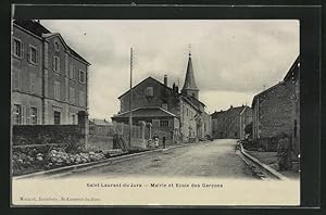 Carte postale Saint-Laurent-du-Jura, Mairie et Ecole des Garcons