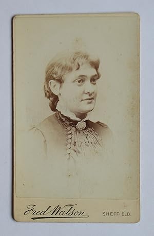 Bild des Verkufers fr Carte De Visite Photograph: A Portrait a a Young Woman. zum Verkauf von N. G. Lawrie Books