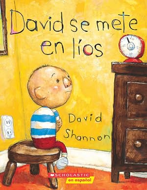 Imagen del vendedor de David Se Mete en Lios = David Gets in Trouble (Paperback or Softback) a la venta por BargainBookStores