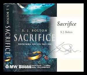 Imagen del vendedor de Sacrifice a la venta por MW Books