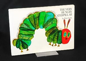ERIC CARLE BOOK COVER POSTCARD ~ THE VERY HUNGRY CATERPILLAR ~ 1969 DESIGN ~ NEW 
