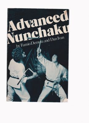 Bild des Verkufers fr Advanced Nunchaku zum Verkauf von Robinson Street Books, IOBA