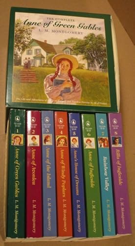 Seller image for Anne of Green Gables (slipcase/box) 1 Anne of Green Gables; 2 Anne of Avonlea; 3 Anne of the Island; 4 - Anne of Windy Poplars; 5 - Anne's House of Dreams; 6 - Anne of Ingleside; 7 - Rainbow Valley; 8 - Rilla of Ingleside (Special Collector's Edition) for sale by Nessa Books