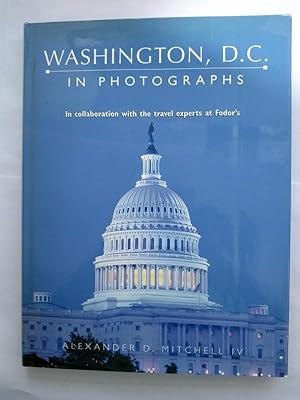 Seller image for Washington, D. C. In photographs for sale by Libros Ambig